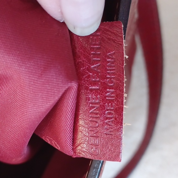 Vintage Fossil Red Genuine Leather One Strap Shoulder Bag 10.5X9.5x4 - Picture 8 of 16